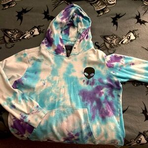 Hot topic brand Midnight Hour tie dye alien hoodie size 2X